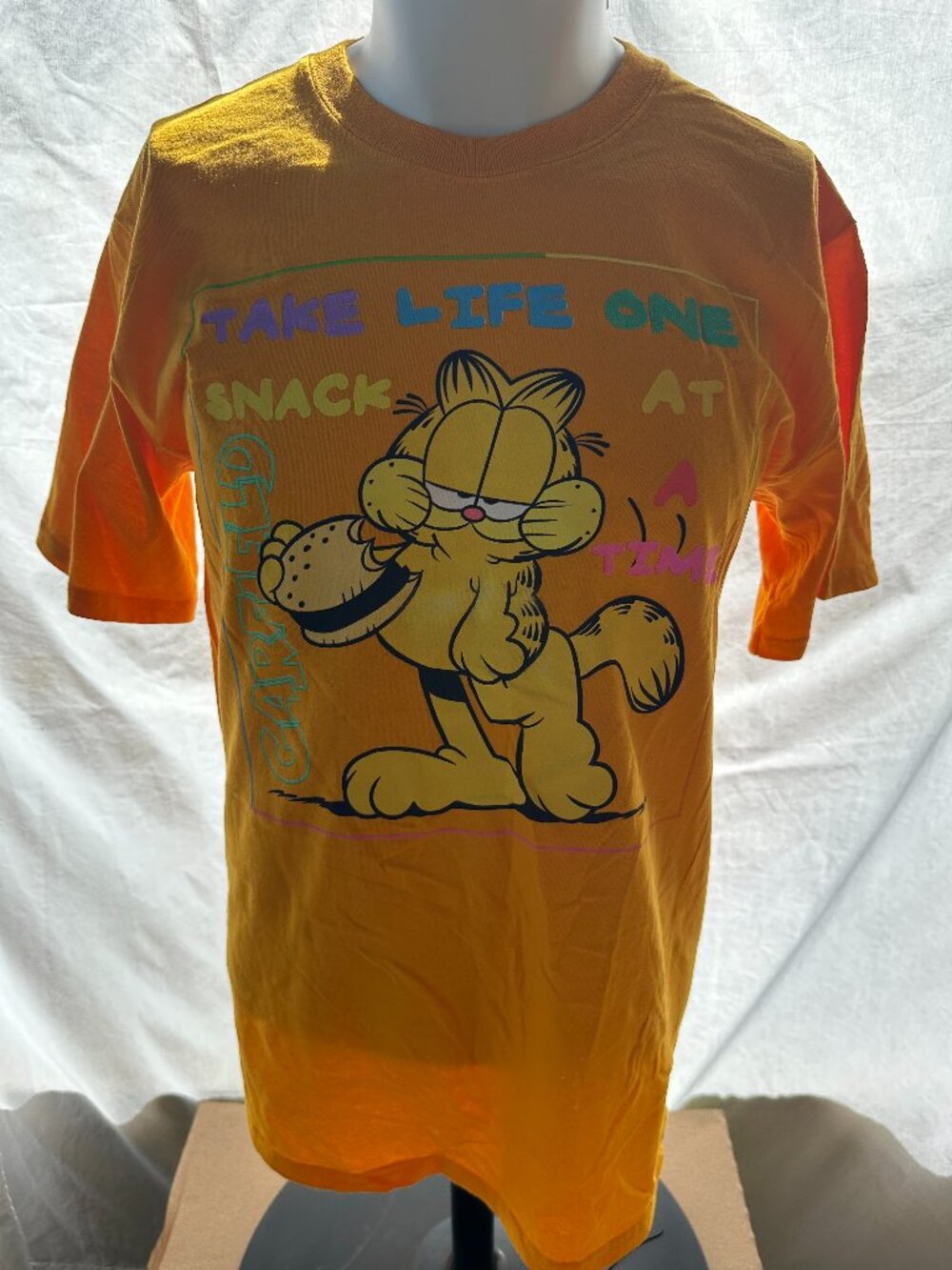 NWT Garfield Nickelodeon 2021 Men's Yellow T Shirt Size Medium
